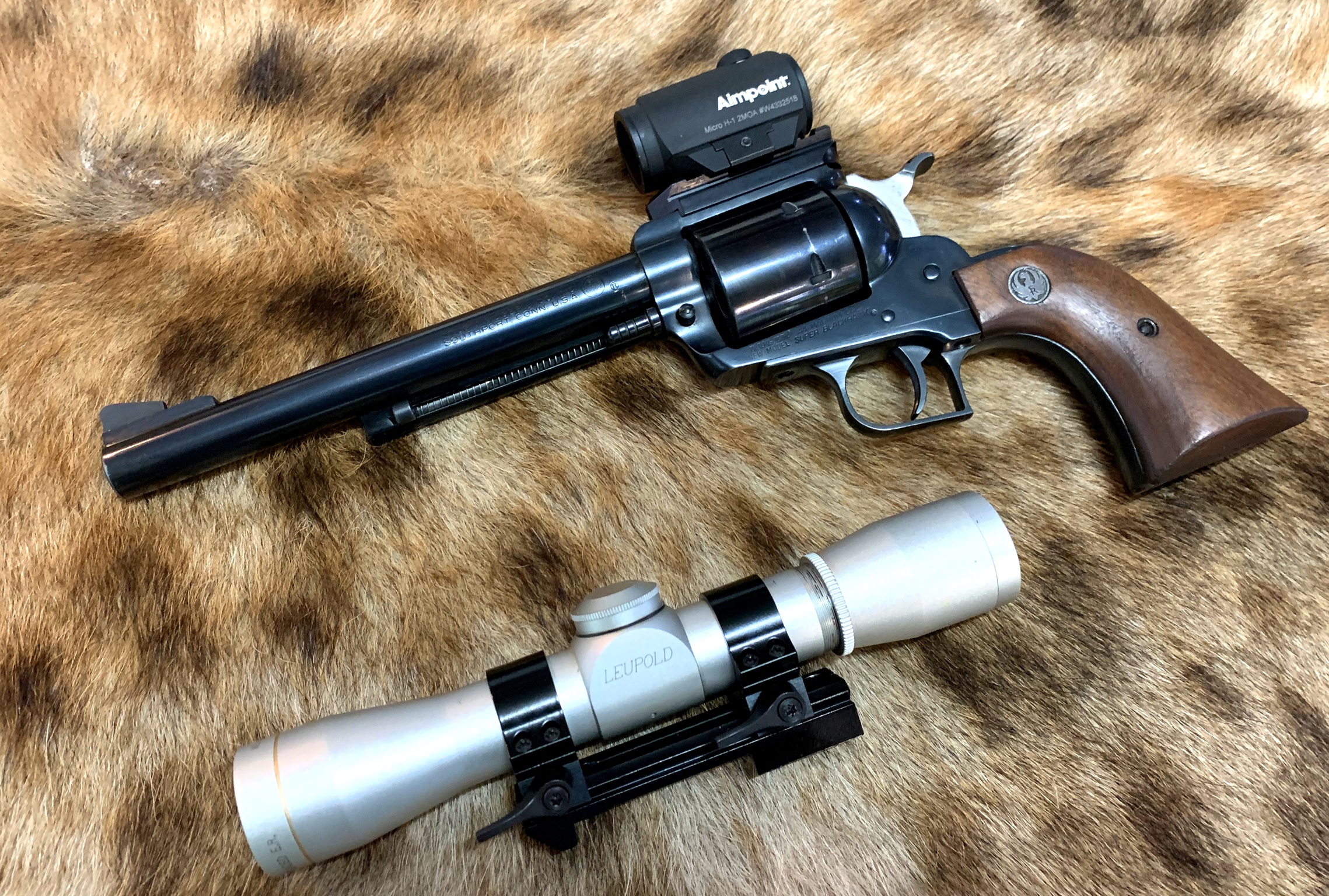 021. .44 Mag Ruger Super blackhawk.jpg