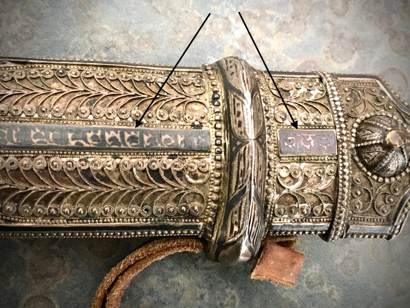 Georgian kindjal scabbard filigree:niello.jpg