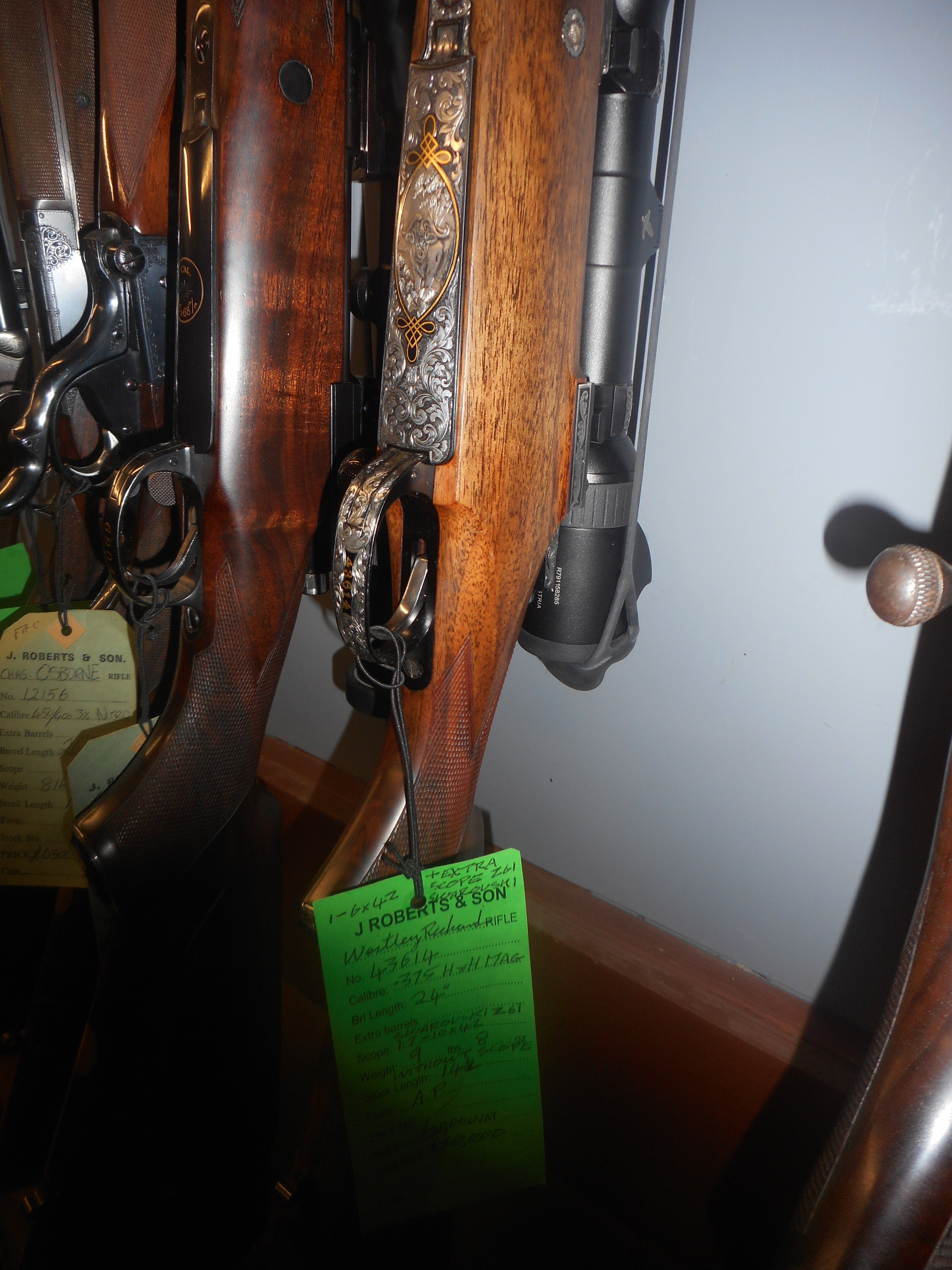 jeep and rifles at pauls 8 sept 2016 044.JPG