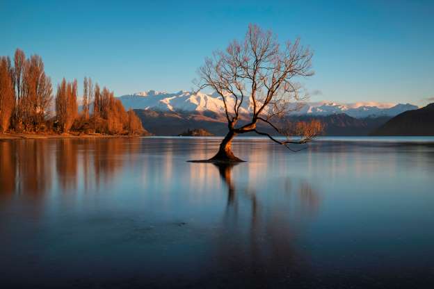 Lake Wanaka.jpg