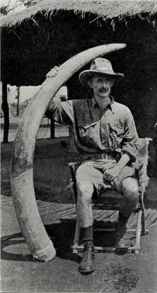 lyell denis_tusk 1909.jpg