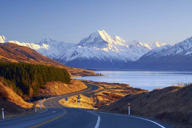 Road to Mt Cook.jpg