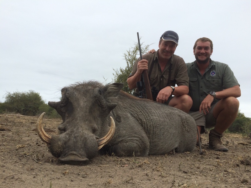 Warthog-Bushbuck-Lodge.jpg