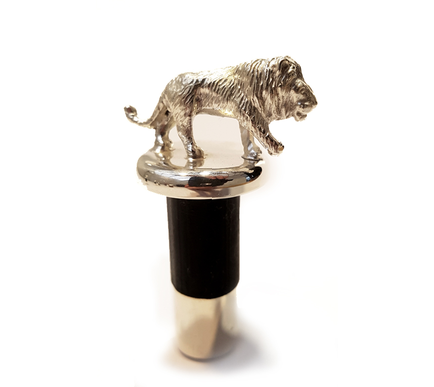 wine-stopper-lion.jpg