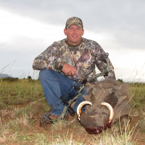 Bowhunting Warthog in Uganda