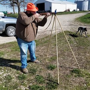 Homemade Shooting Sticks For Under US$20