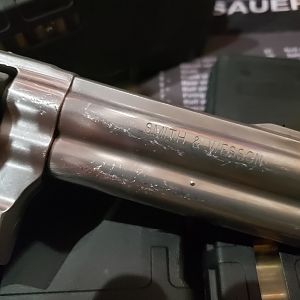 S&W 686-6-4 in 357 Mag Revolver