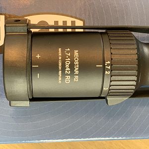 Meopta Meostar 1.7-10x42 BDC 3 Illuminated Scope