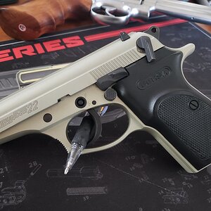 Bersa Thunder 22LR Pistol