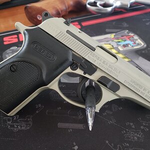 Bersa Thunder 22LR Pistol