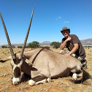 Gemsbok Hunting