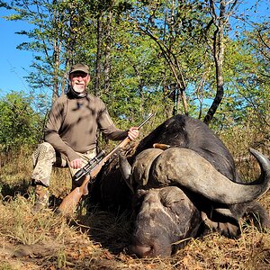 Buffalo Hunting Zimbabwe