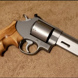 44 Magnum Handguns