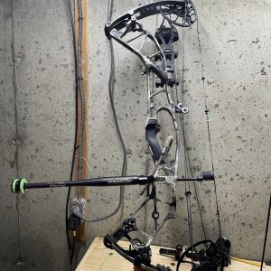 85lb Hoyt Hyperforce Bow