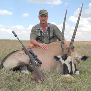 Hunting Oryx