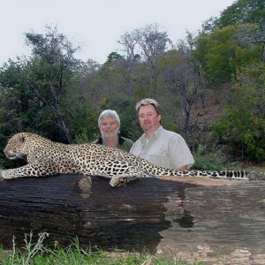 Leopard Hunt at Savuli Ranch, The Save, Zimbabwe