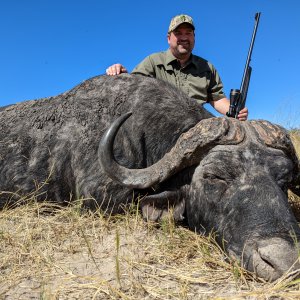 Buffalo Hunt Zimbabwe