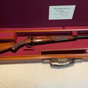 .333 Jeffery & Winchester Model 70 Grade 458 Rifle