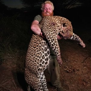 Leopard Hunting Tanzania