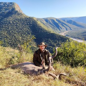 Steep Terrain Kudu Hunting