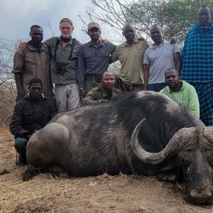 Buffalo Hunt Tanzania