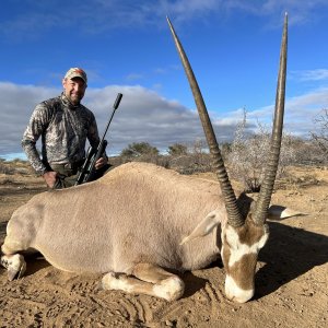 Golden Gemsbok Hunt Namibia