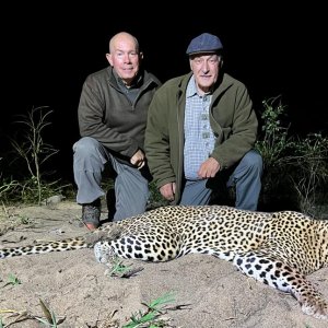 Leopard Hunt Mozambique