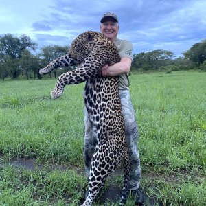 Leopard Hunt Tanzania