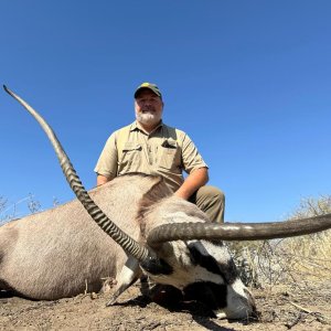 Unusual Gemsbok Hunt Botswana