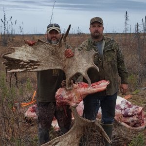 Alaskan Moose Hunt