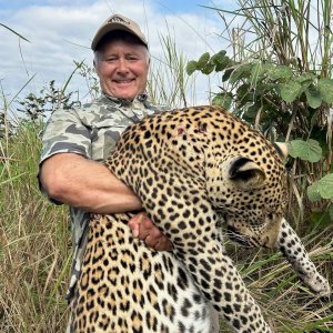 Leopard Hunt Tanzania