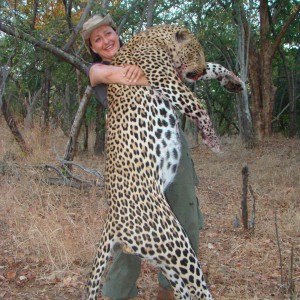 Hunting Leopard with Nhenda Safaris Mozambique