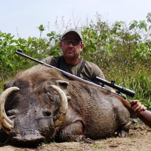 Big Warthog hunted in CAR