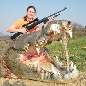 Hunting Croc with Nhenda Safaris Mozambique