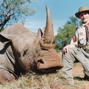 Hunting White Rhino with Wintershoek Johnny Vivier Safaris in SA