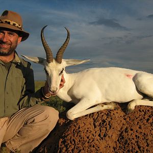 Hunting White Springbuck with Wintershoek Johnny Vivier Safaris in SA