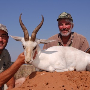 Hunting White Springbuck with Wintershoek Johnny Vivier Safaris in SA