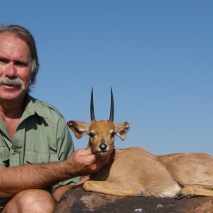 Hunting Steenbuck with Wintershoek Johnny Vivier Safaris in SA