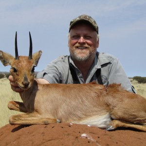 Hunting Steenbuck with Wintershoek Johnny Vivier Safaris in SA