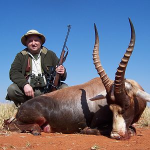 Hunting Blesbok with Wintershoek Johnny Vivier Safaris in SA