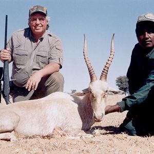 Hunting White Blesbok with Wintershoek Johnny Vivier Safaris in SA