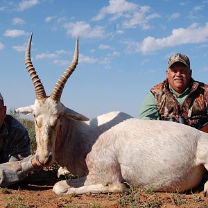 Hunting White Blesbok with Wintershoek Johnny Vivier Safaris in SA