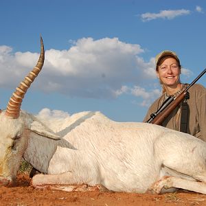 Hunting White Blesbok with Wintershoek Johnny Vivier Safaris in SA