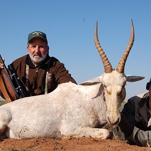 Hunting White Blesbok with Wintershoek Johnny Vivier Safaris in SA