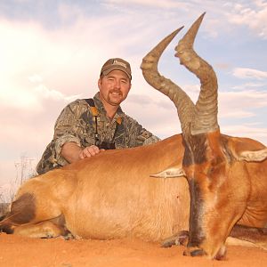 Hunting Red Hartebeest with Wintershoek Johnny Vivier Safaris in SA