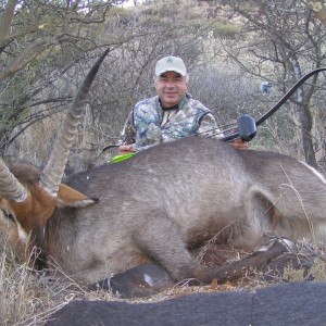 Bowhunting Waterbuck with Wintershoek Johnny Vivier Safaris in SA