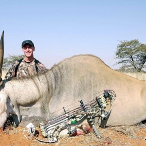 Bowhunting Eland with Wintershoek Johnny Vivier Safaris in SA