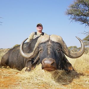 Hunting Buffalo with Wintershoek Johnny Vivier Safaris in SA