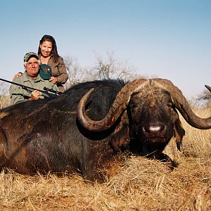 Hunting Buffalo with Wintershoek Johnny Vivier Safaris in SA