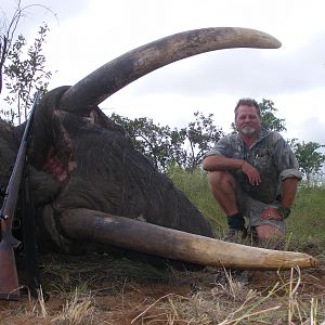 2011 elephant hunt Zimbabwe